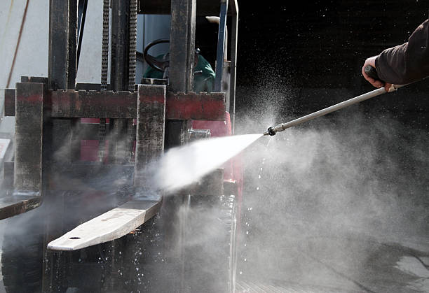 Why Choose Our Certified Pressure Washing Experts for Your Project Needs in Lovell, WY?